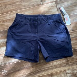 Vineyard Vines Womens Performance Golf Shorts Size 4 5” everyday shor
